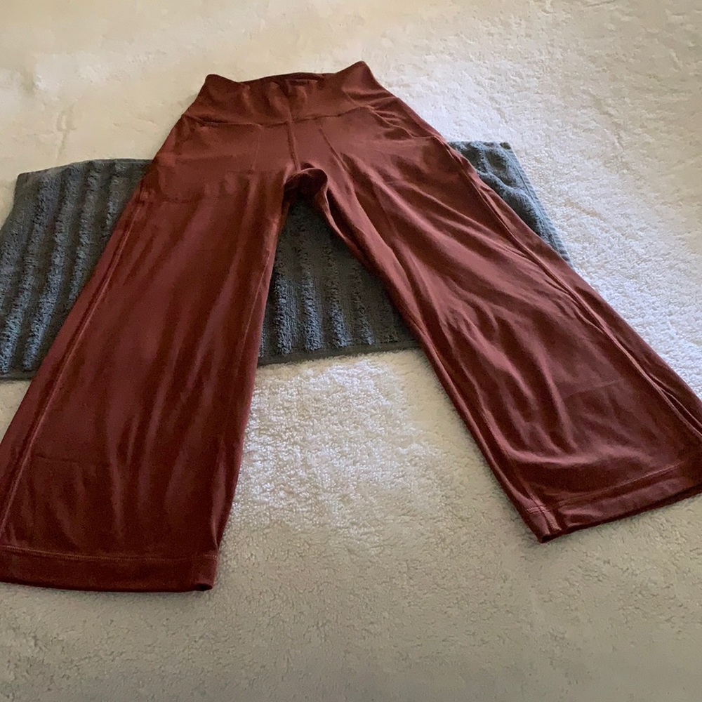 Burnt orange align crop flare leggings